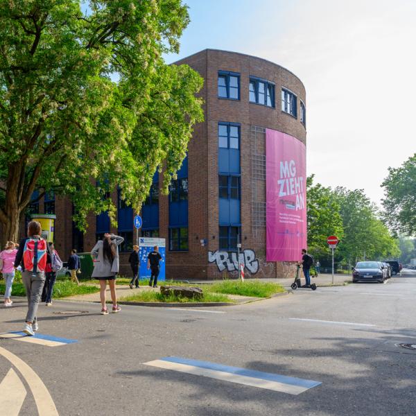 Campus Gelände der MG ZIEHT AN 2022